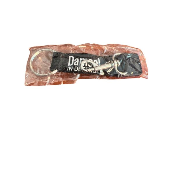 Damsel In Defense Breakaway Keychain Safety Self Defense Accessory Black New - Picture 3 of 4